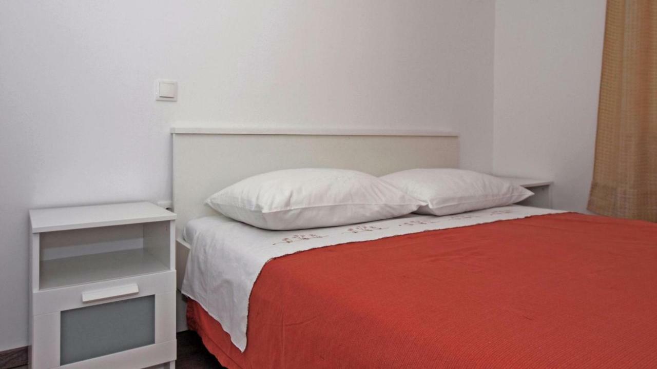 Apartments Mare Vodice Buitenkant foto